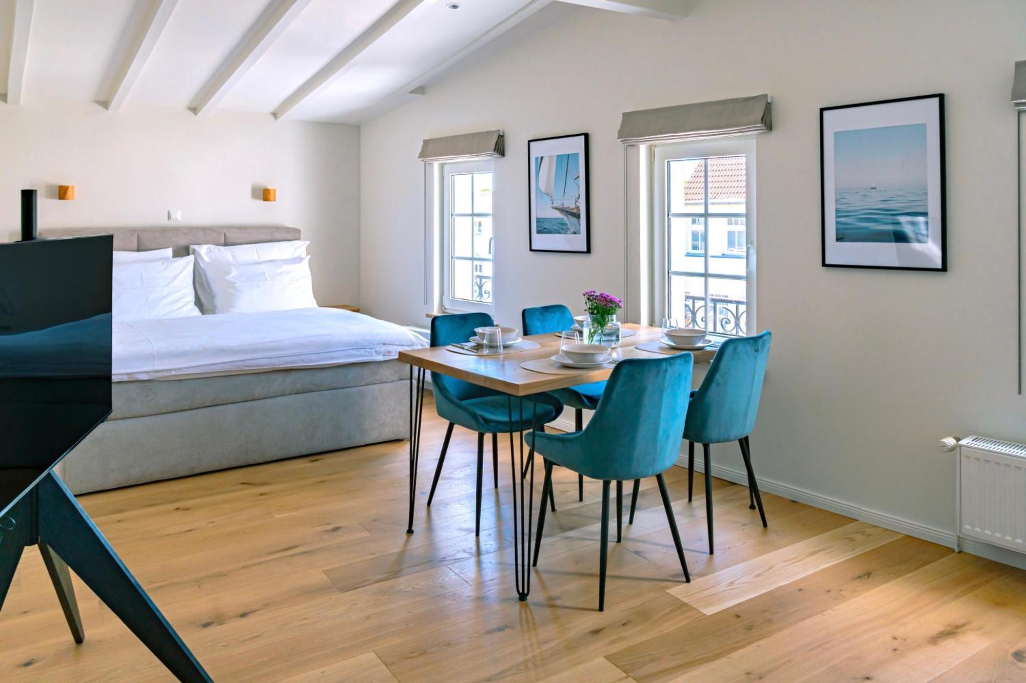 Kapitaenshaus Friedrich Franz - Premium Apartments 200 Meter Vom Strand Und Alten Strom Rostock Ngoại thất bức ảnh