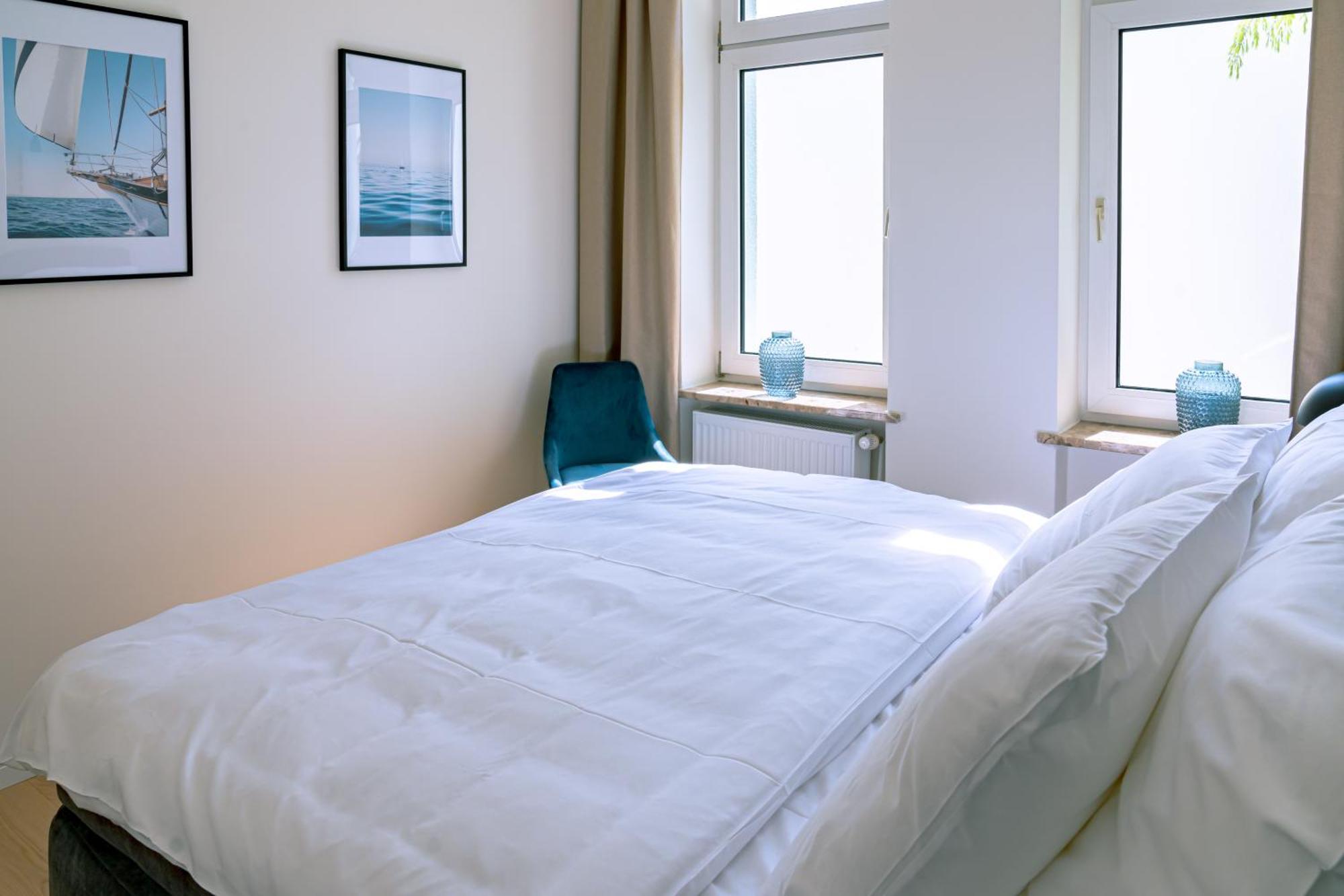 Kapitaenshaus Friedrich Franz - Premium Apartments 200 Meter Vom Strand Und Alten Strom Rostock Phòng bức ảnh
