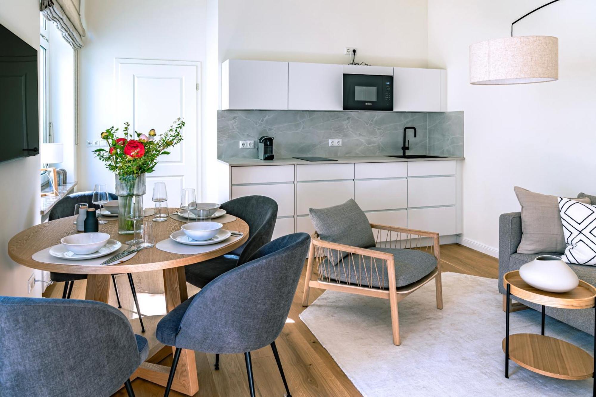 Kapitaenshaus Friedrich Franz - Premium Apartments 200 Meter Vom Strand Und Alten Strom Rostock Phòng bức ảnh